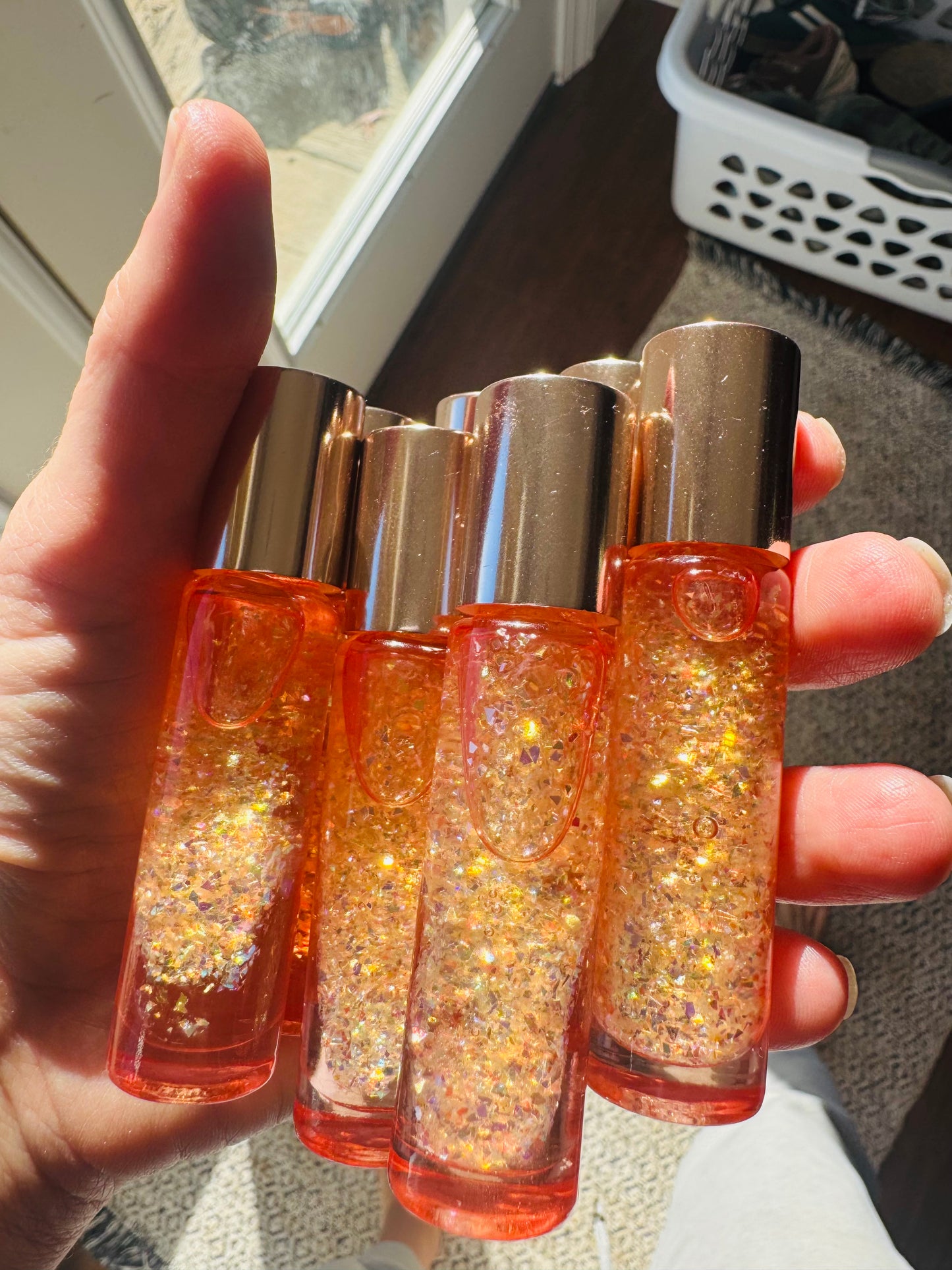 Lip gloss roller